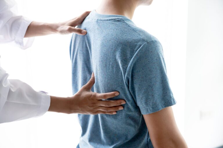 Doctor Q&A : Discovering, Diagnosing, and Removing a Spinal Tumor